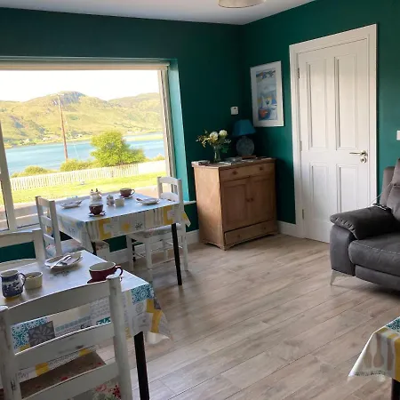 Robins Nest F94e2ta Bed and Breakfast