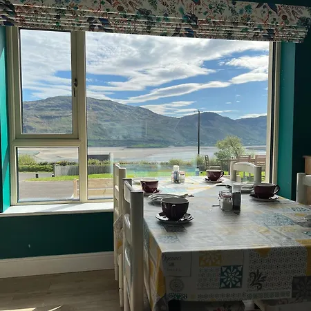 Robins Nest F94e2ta 3* Ardara