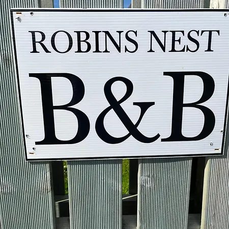 Robins Nest F94e2ta Bed and Breakfast