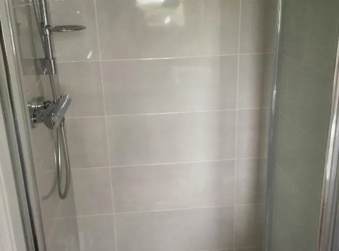 Robins Nest F94e2ta Отель типа 