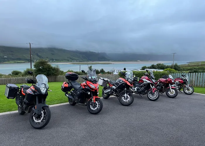 Robins Nest F94e2ta 3*